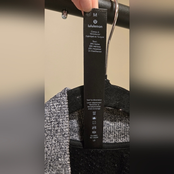 Mens Lululemon Engineered Warmth Gray Zip Up Jacket - Picture 6 of 6